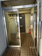 江東区扇橋、マンションのエントランス画像です