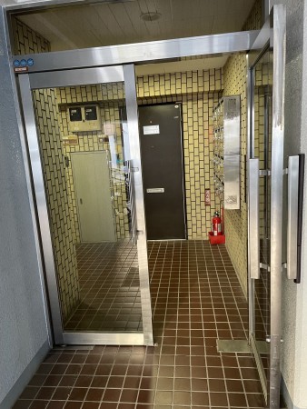 江東区扇橋、マンションのエントランス画像です
