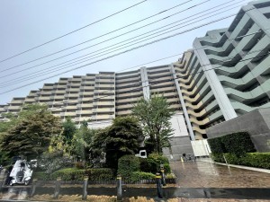 江東区東砂、マンションの外観画像です