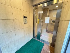 江東区扇橋、マンションのエントランス画像です