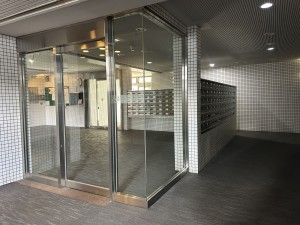 江東区東砂、マンションのエントランス画像です