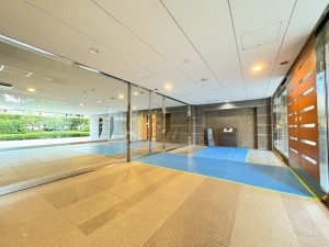 江東区大島、マンションのエントランス画像です