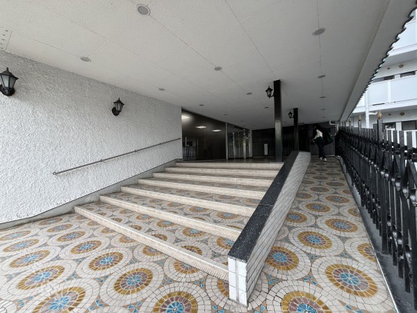 江東区東陽、マンションのエントランス画像です