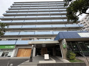 江東区南砂、マンションの外観画像です