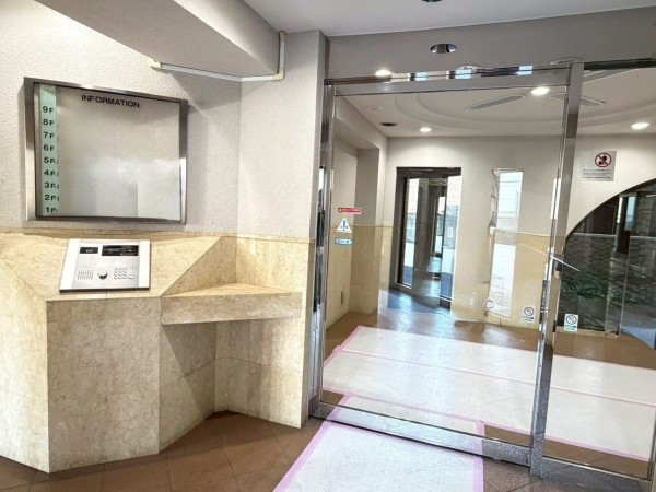 江東区東砂、マンションのエントランス画像です