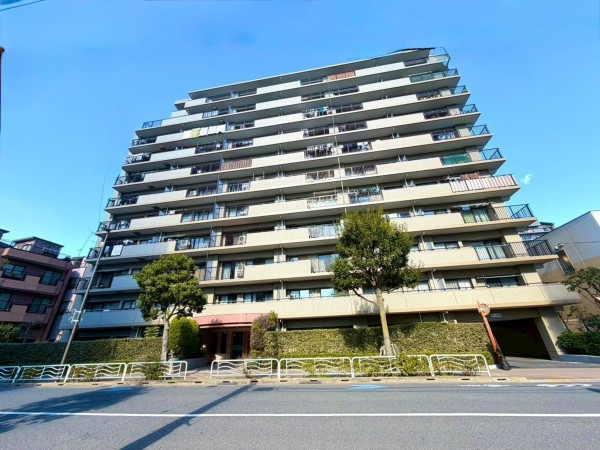 江東区東砂、マンションの外観画像です