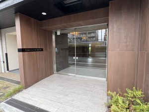 江東区亀戸、マンションのエントランス画像です