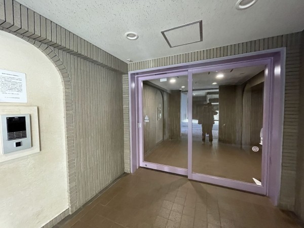 江東区東砂、マンションのエントランス画像です