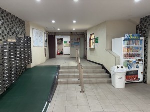 江東区亀戸、マンションのエントランス画像です