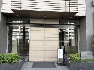 江東区亀戸、マンションのエントランス画像です