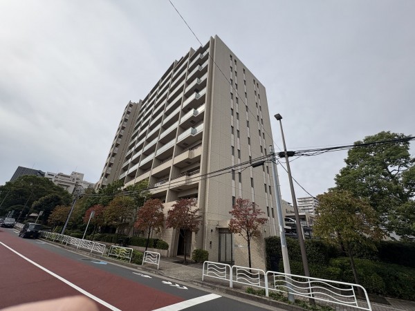 江東区南砂、マンションの外観画像です