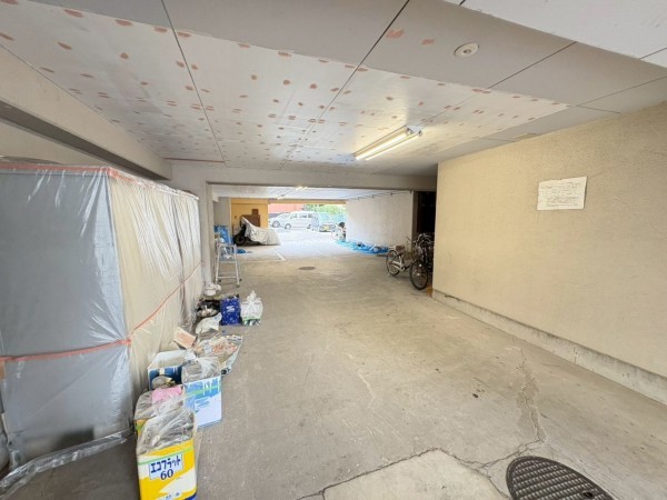 江東区南砂、マンションの駐車場画像です