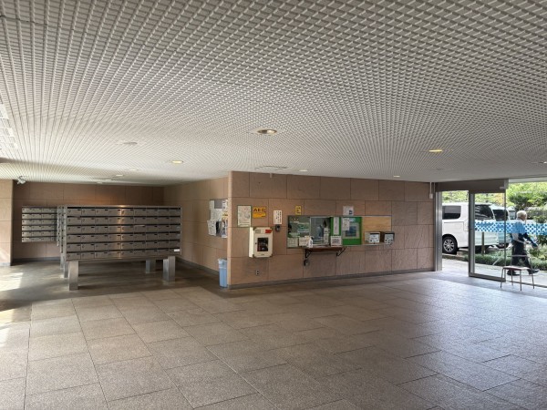 江東区南砂、マンションのエントランス画像です