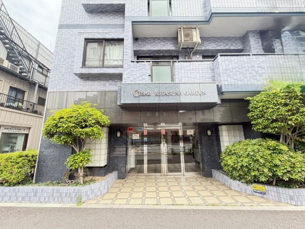 江東区北砂、マンションのエントランス画像です