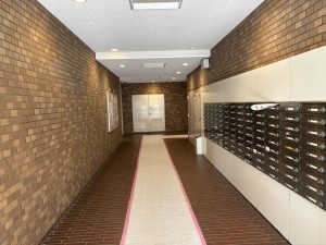 江東区亀戸、マンションのエントランス画像です