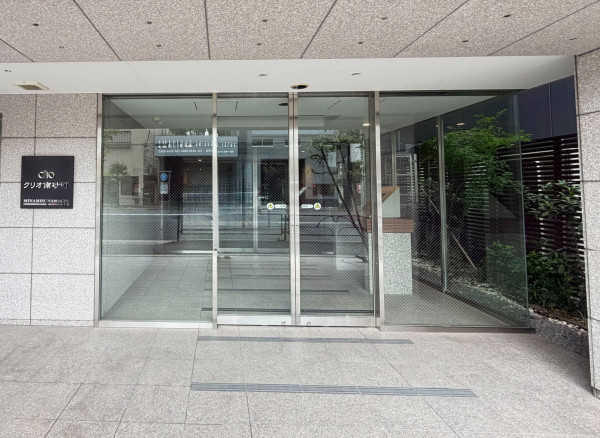江東区北砂、マンションのエントランス画像です