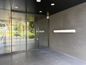 江東区白河、マンションのエントランス画像です