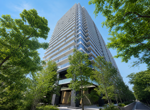 江東区亀戸、マンションの外観画像です