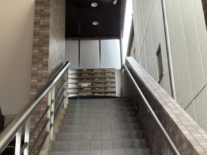 江東区亀戸、マンションのエントランス画像です