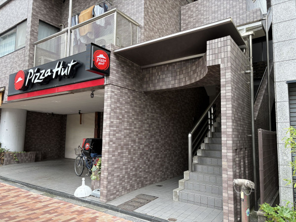 江東区亀戸、マンションの外観画像です