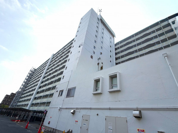 江東区東砂、マンションの外観画像です
