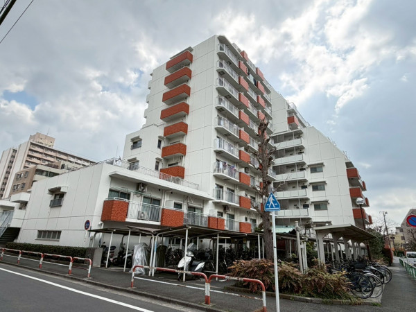 江東区大島、マンションの外観画像です