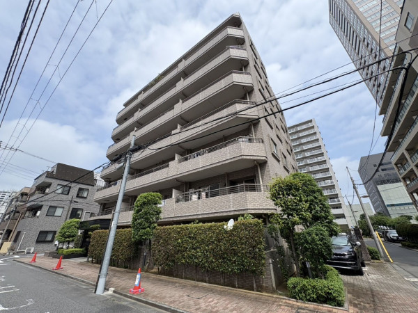 江東区白河、マンションの外観画像です