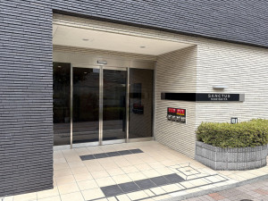 江東区新大橋、マンションのエントランス画像です