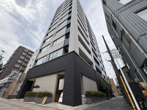 江東区新大橋、マンションの外観画像です