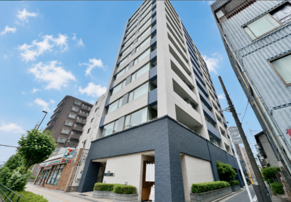 江東区新大橋、マンションの外観画像です