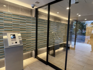 江東区東砂、マンションのエントランス画像です