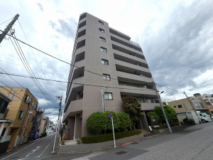 江東区東砂、マンションの外観画像です