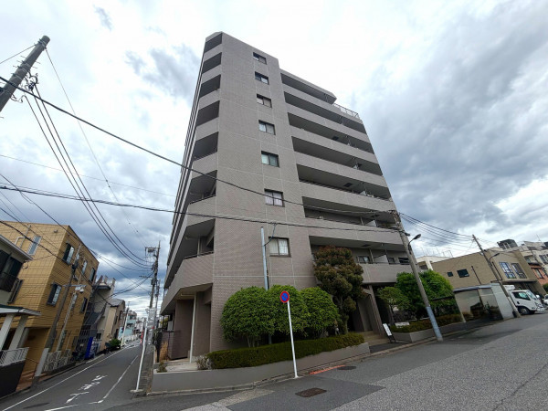 江東区東砂、マンションの外観画像です