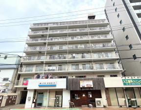 江東区大島、マンションの外観画像です