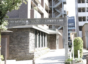 江東区三好、マンションのエントランス画像です