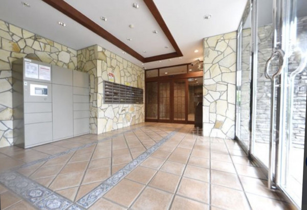 江東区三好、マンションのエントランス画像です
