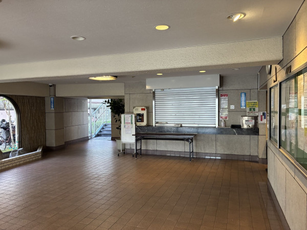 江東区枝川、マンションのエントランス画像です