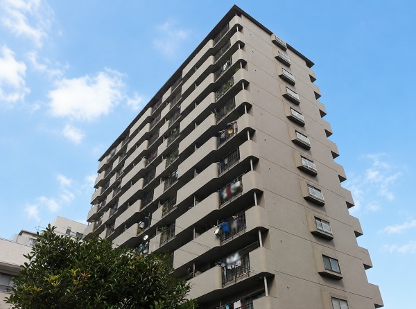 江東区南砂、マンションの外観画像です