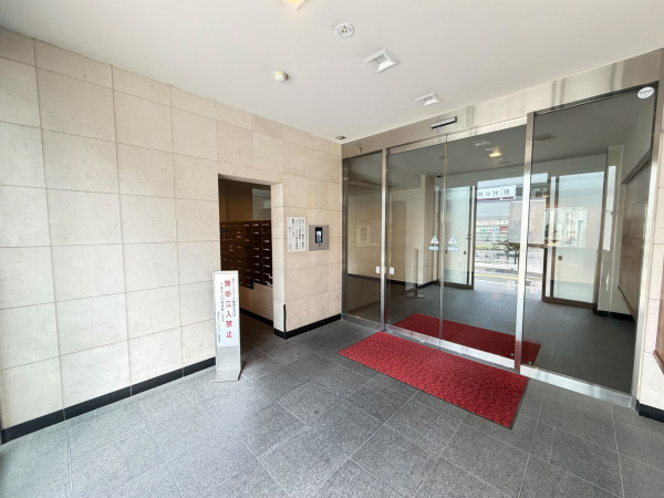 江東区東陽、マンションのエントランス画像です