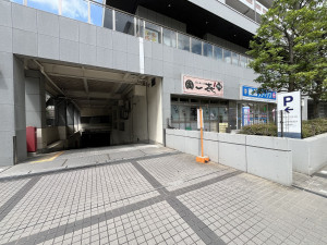 江東区古石場、マンションの駐車場画像です