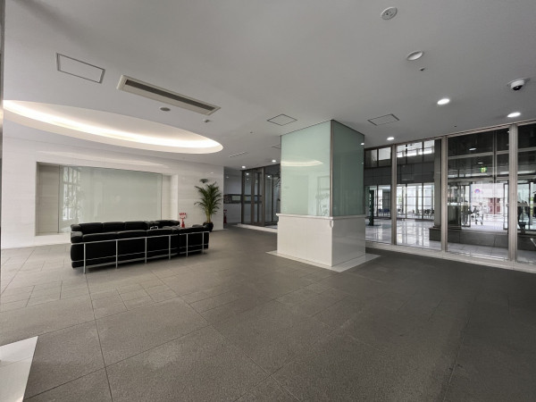 江東区古石場、マンションのエントランス画像です