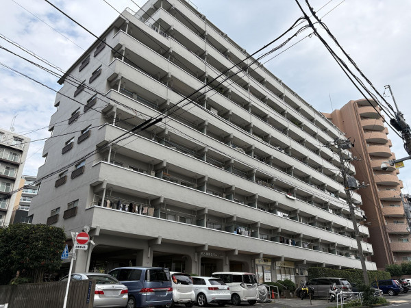 江東区新大橋、マンションの外観画像です