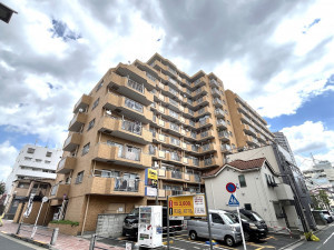 江東区古石場、マンションの外観画像です