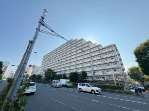 江東区大島、マンションの外観画像です