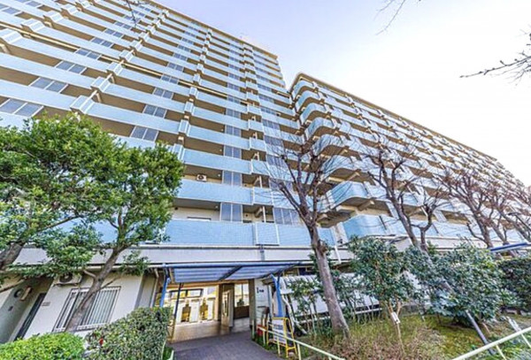 江東区越中島、マンションの外観画像です