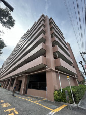 江東区北砂、マンションの外観画像です