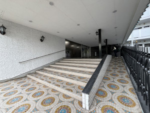 江東区東陽、マンションのエントランス画像です