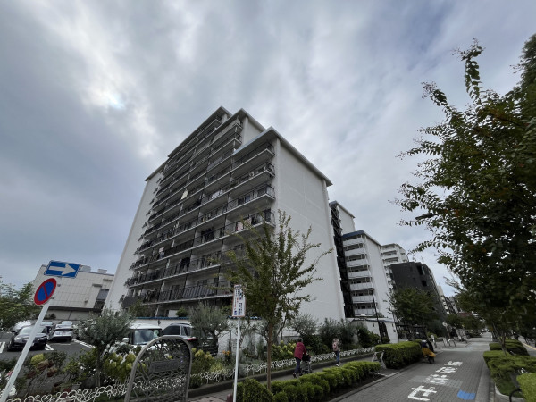 江東区東陽、マンションの外観画像です
