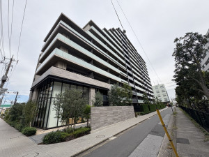 江東区南砂、マンションの外観画像です