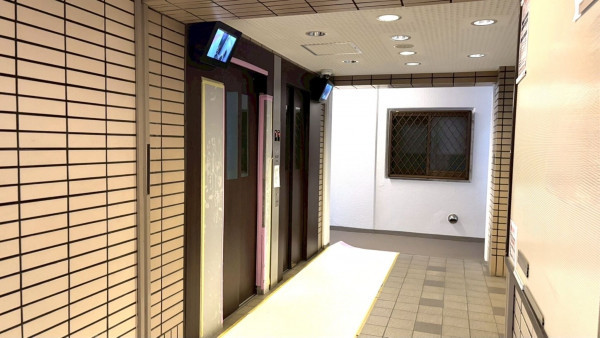 江東区越中島、マンションのエントランス画像です